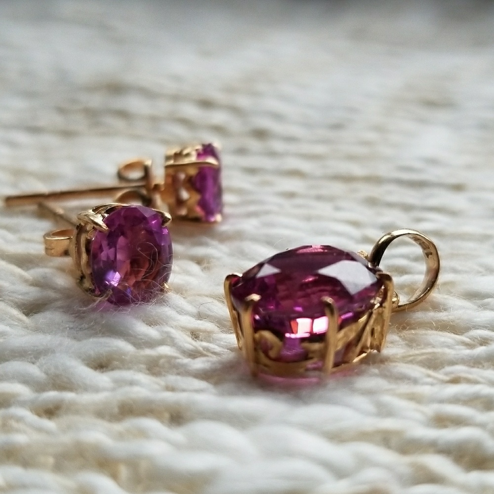 .pink gems. Pink Sapphire Gemstones 💎